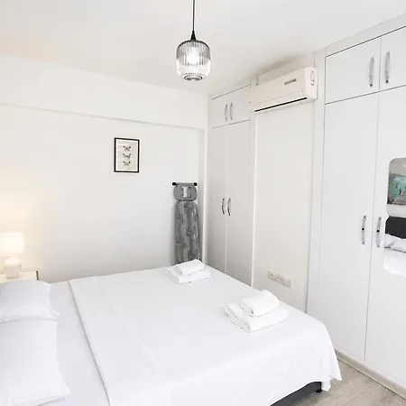 Dory Fm By Holidaykeys Apartman Kerínia